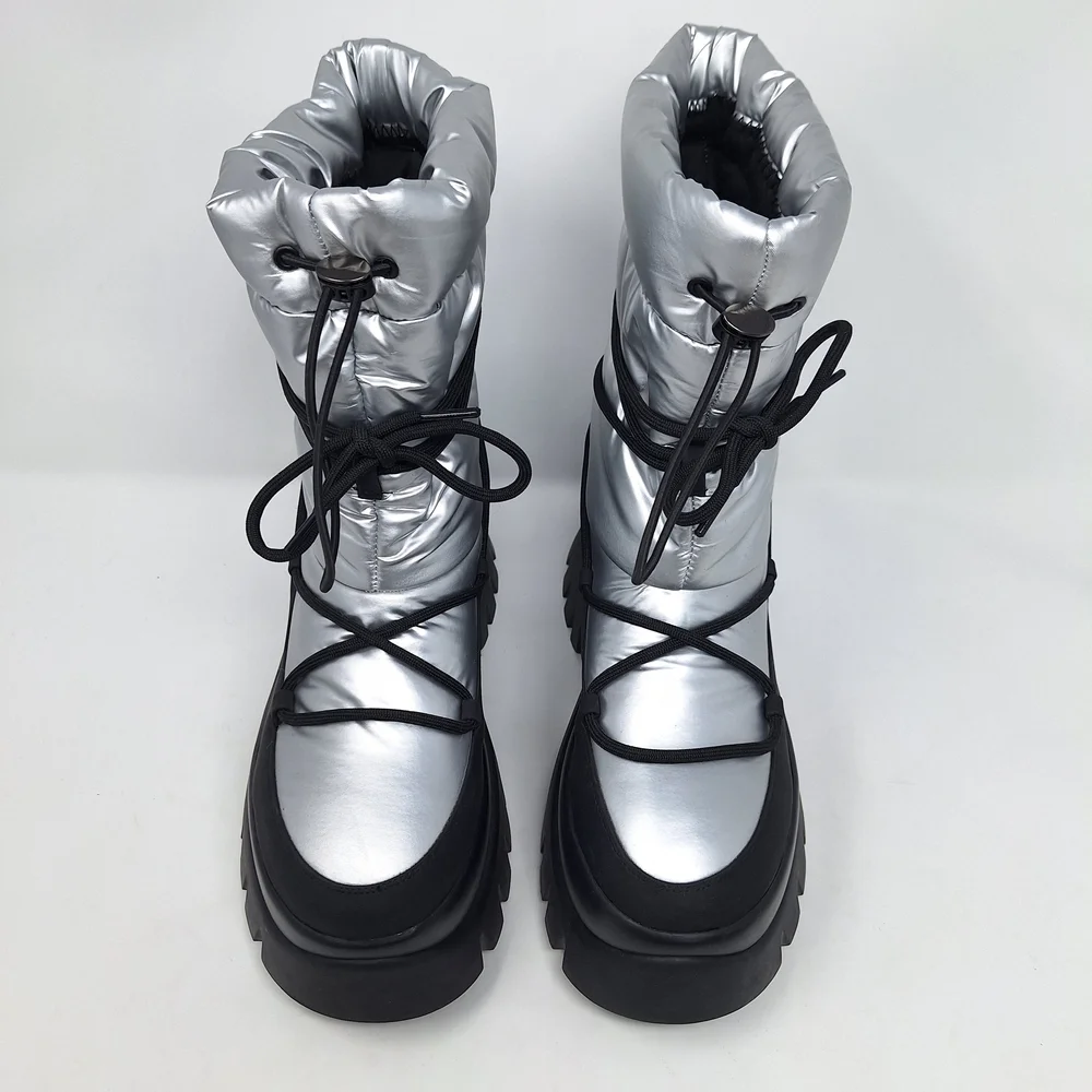 Koi Dolls Kill Silver Metallic Platform Winter Boots A Glass Mirage Snow Boots